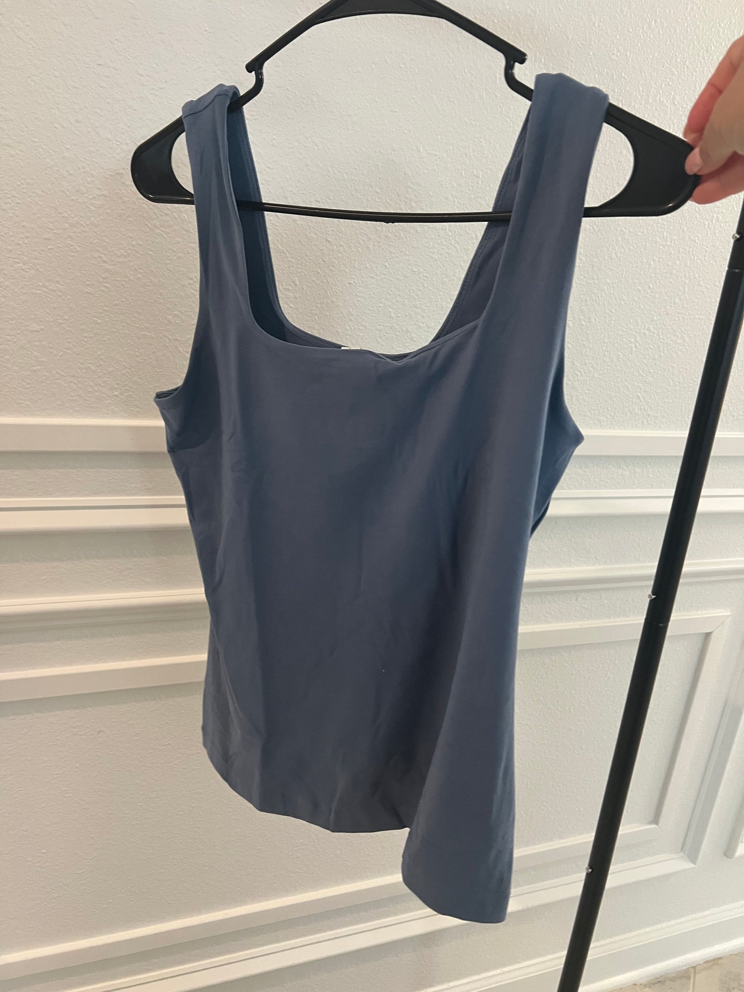 BUTTER FABRIC SQUARE NECKLINE SLEEVELESS TANK TOP- Paradise Blue