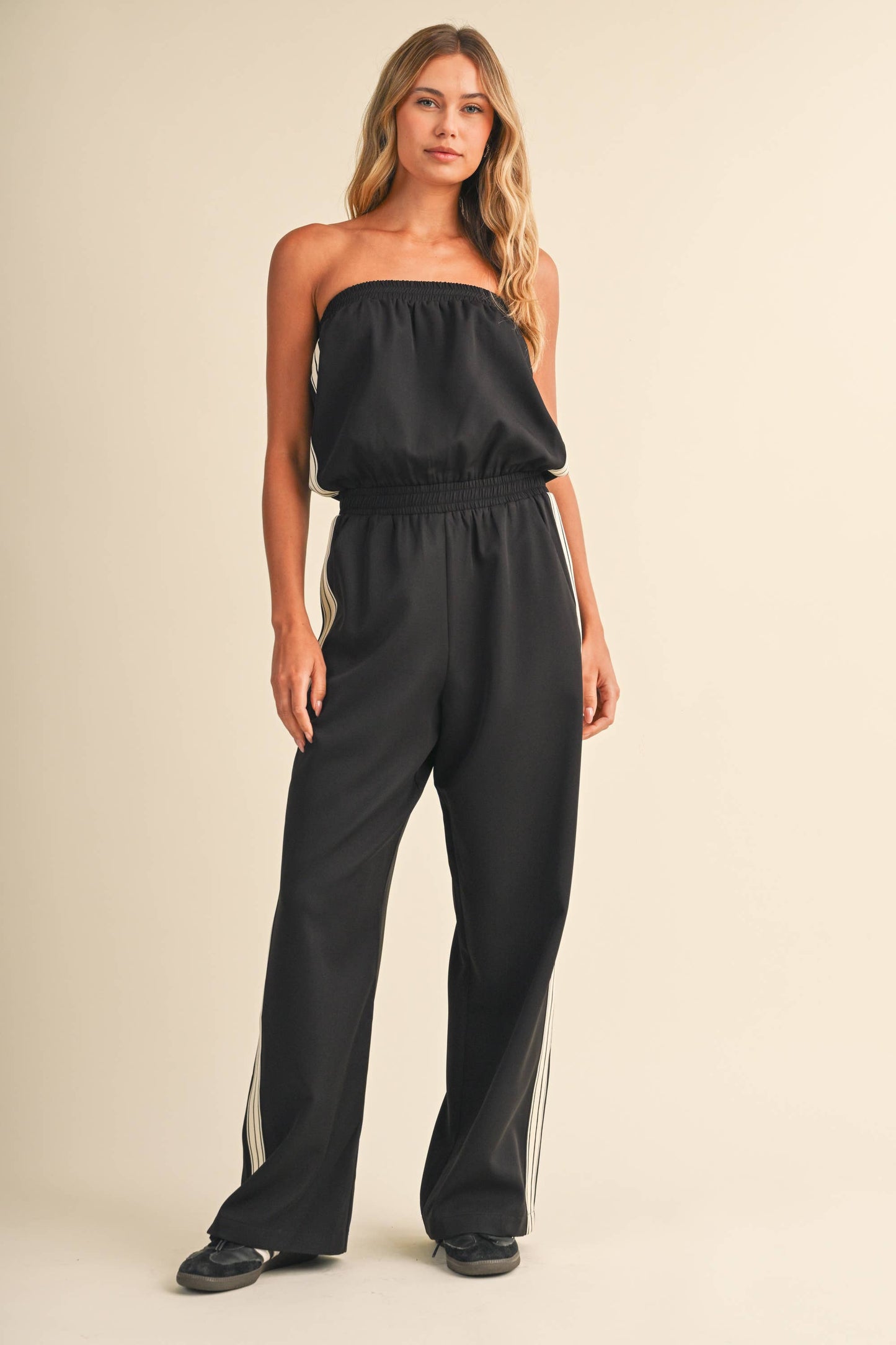 STRAPLESS STRIPE TRIM JUMPSUIT